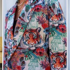 Scorpio Coat in Wild Soul Jacquar S/M